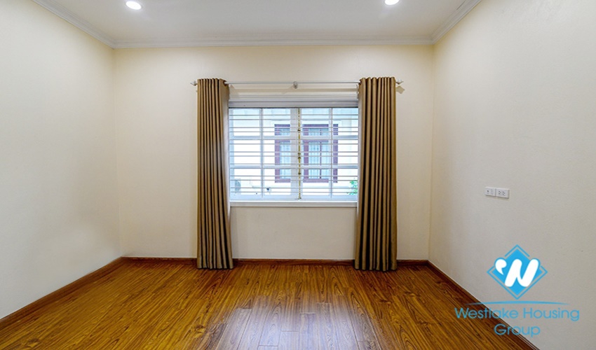 Newly renovated 5 bedroom villa for rent near UNIS school 
